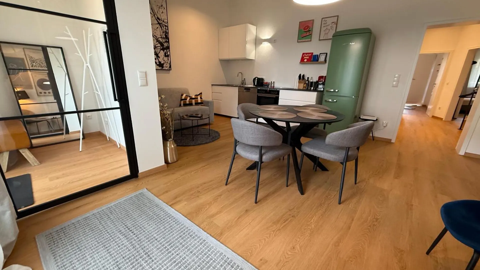 Beckhomes Munich, New, Central 2Br Apartment With Terrace